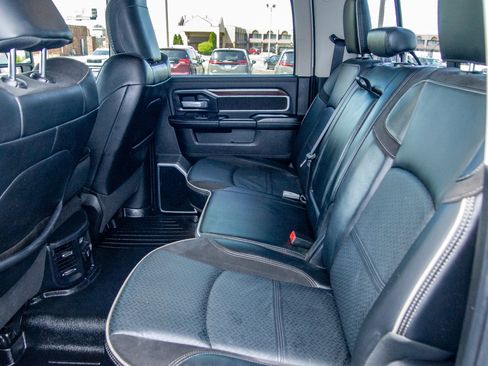 Used 2024 RAM 2500 Laramie image 25