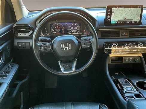Certified 2023 Honda Pilot Elite image 8