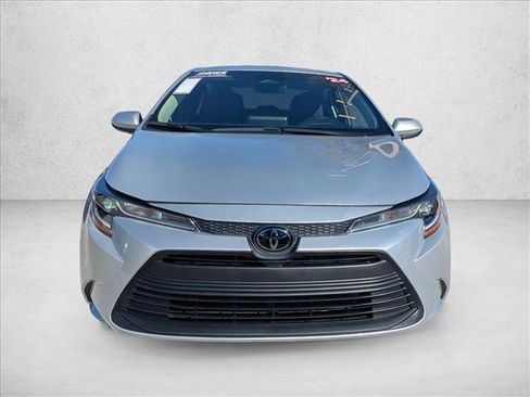 Certified 2024 Toyota Corolla LE image 2