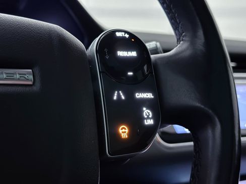 Used 2020 Land Rover Range Rover Evoque SE image 39