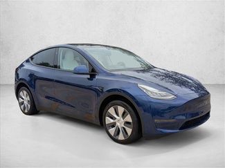 Used 2023 Tesla Model Y Long Range video 3