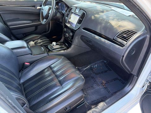 Used 2023 Chrysler 300 S RWD image 30