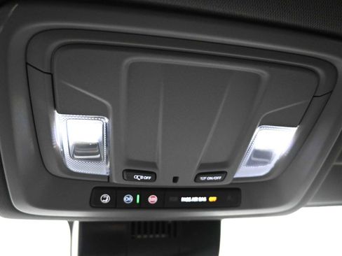 Used 2026 GMC Sierra 1500 Elevation AWD/4WD image 17
