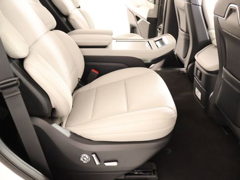 New 2026 Lincoln Navigator Reserve AWD/4WD image 16
