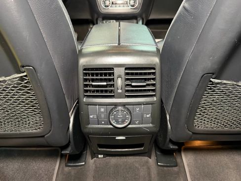 Used 2017 Mercedes-Benz GLS 550 GLS 550 Sport Utility 4D w/ Driver Assistance Package image 28