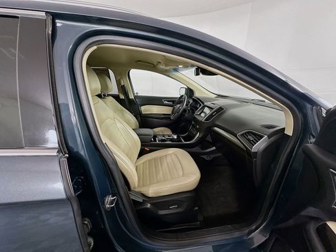 Used 2019 Ford Edge SEL w/ Equipment Group 201A image 26