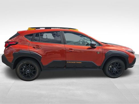 Used 2024 Subaru Crosstrek 2.5i Wilderness w/ Crosstrek Mirror Package AWD/4WD image 14