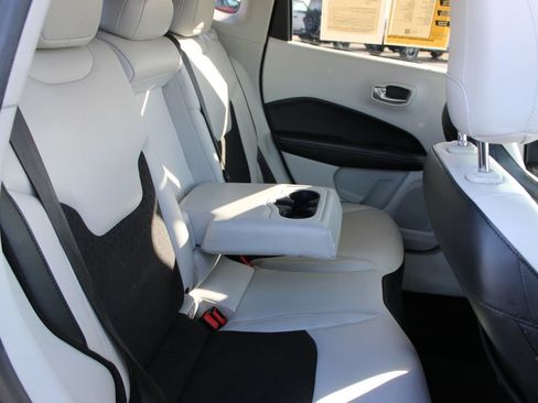 Used 2018 Jeep Compass Latitude w/ Popular Equipment Group image 28