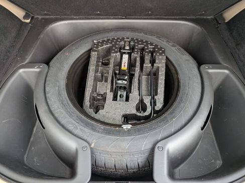 Used 2015 Jeep Grand Cherokee Limited w/ Trailer Tow Group IV image 27