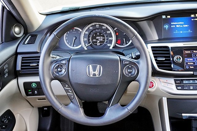 Used 2015 Honda Accord EX-L image 28