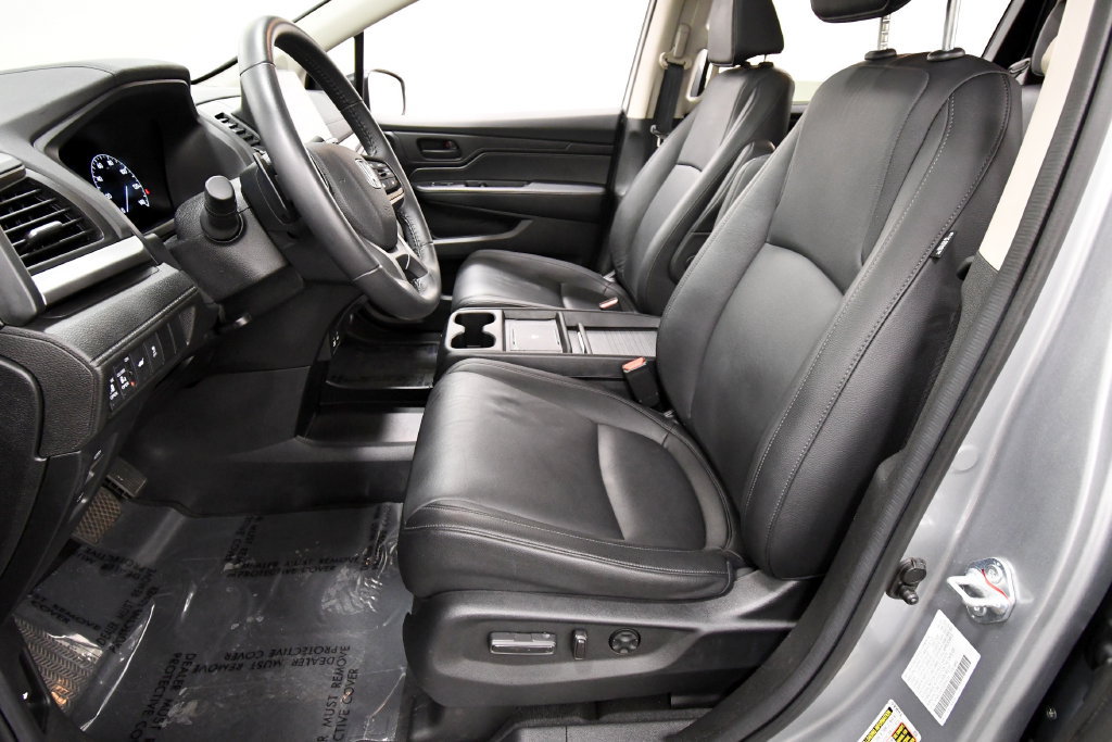 Certified 2025 Honda Odyssey Sport image 14
