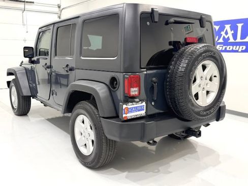 Used 2017 Jeep Wrangler Unlimited Sport w/ Quick Order Package 24S AWD/4WD image 6