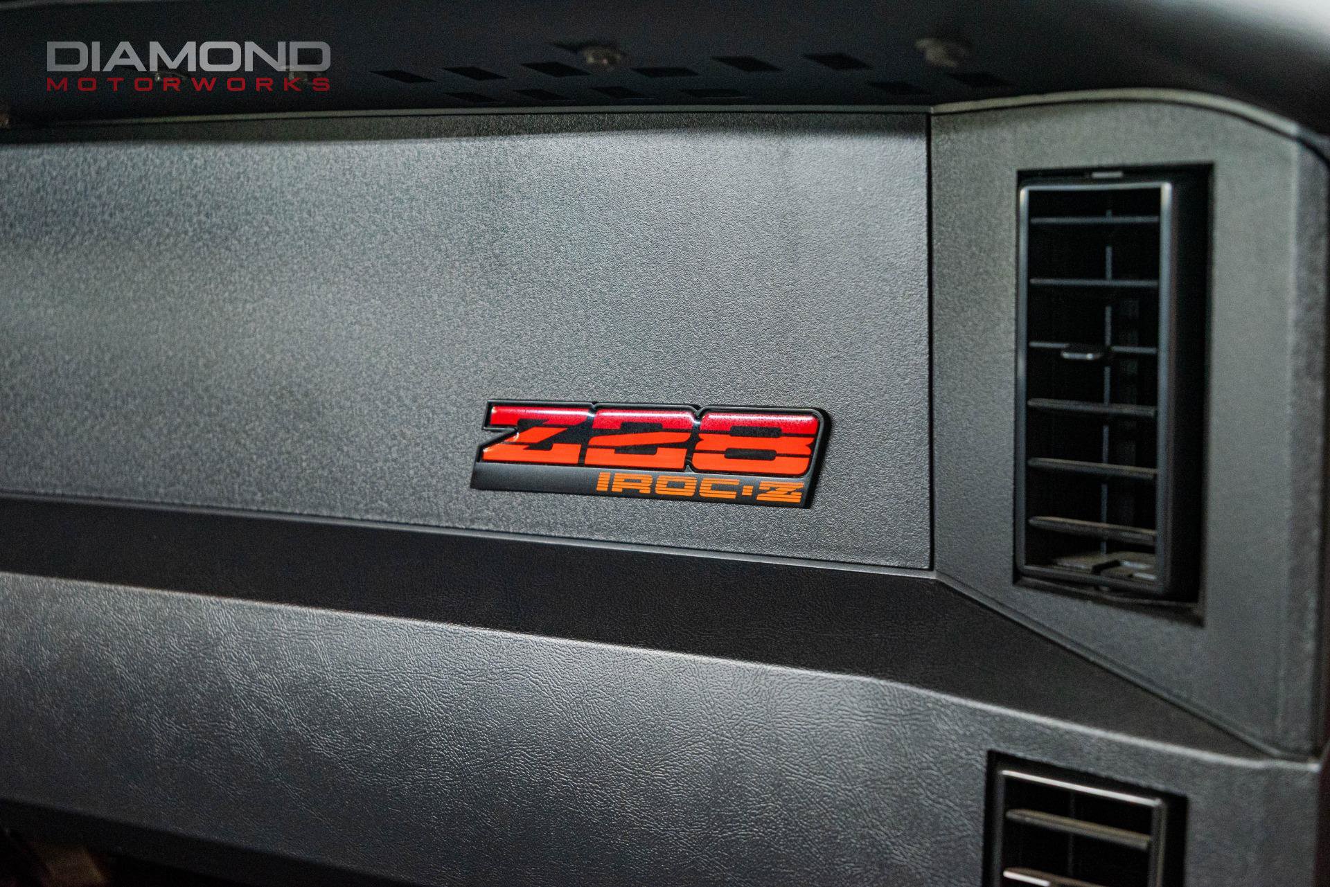 Used 1989 Chevrolet Camaro IROC-Z RWD image 93
