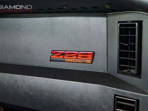 Used 1989 Chevrolet Camaro IROC-Z RWD image 93