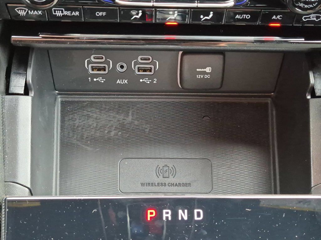 Certified 2025 Jeep Grand Cherokee L Laredo w/ Luxury Tech Group I AWD/4WD image 26