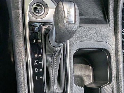 Used 2025 Nissan Sentra SV FWD image 12