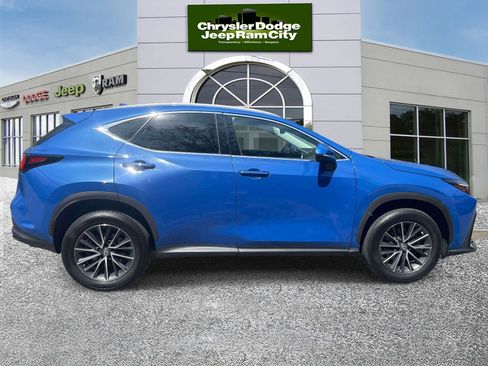 Used 2022 Lexus NX 350 AWD w/ Cold Area Package image 5