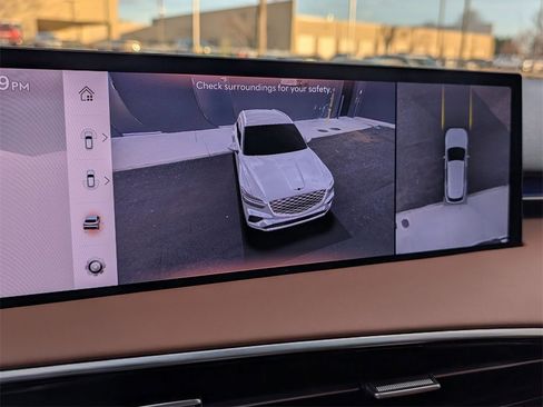 Used 2026 Genesis GV70 2.5T Advanced image 27