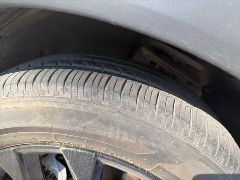 Used 2024 Honda HR-V Sport image 11