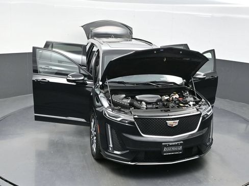 Certified 2023 Cadillac XT6 Sport w/ Technology Package AWD/4WD image 36