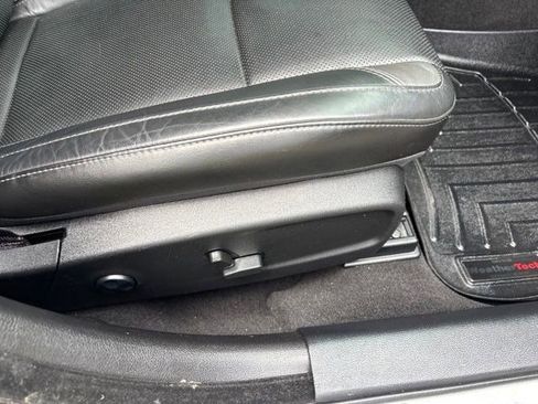 Used 2021 Dodge Charger SXT w/ Leather Interior Group RWD image 36