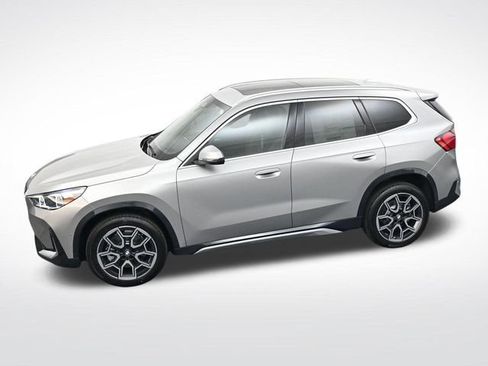 New 2026 BMW X1 xDrive28i w/ Technology Package AWD/4WD image 32