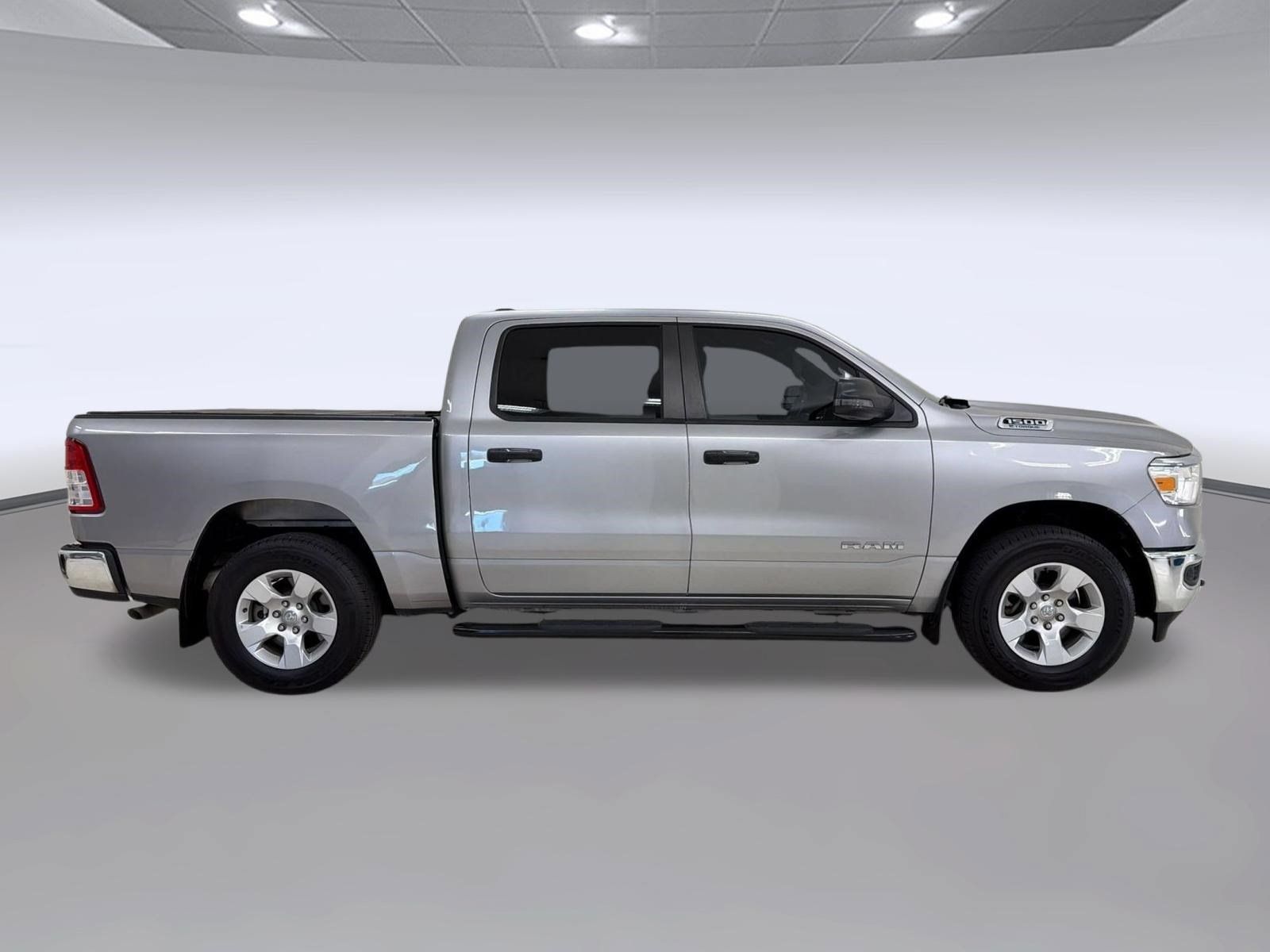 Used 2023 RAM 1500 Lone Star AWD/4WD image 8