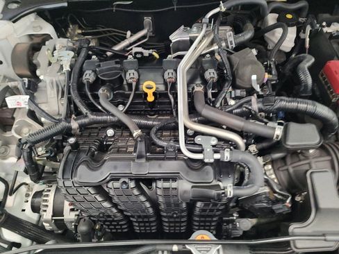 Used 2025 Nissan Altima 2.5 S FWD image 30