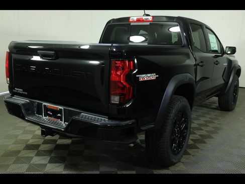 New 2026 Chevrolet Colorado Trail Boss AWD/4WD image 16