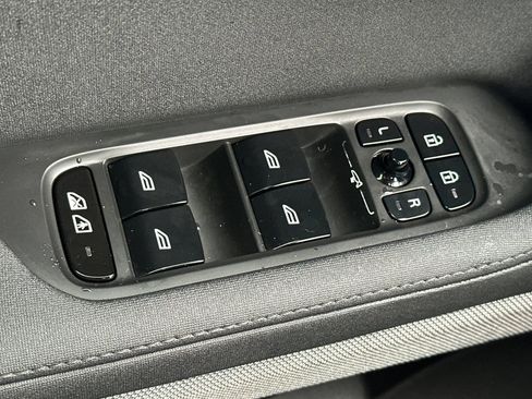 Used 2022 Polestar Polestar 2 image 15