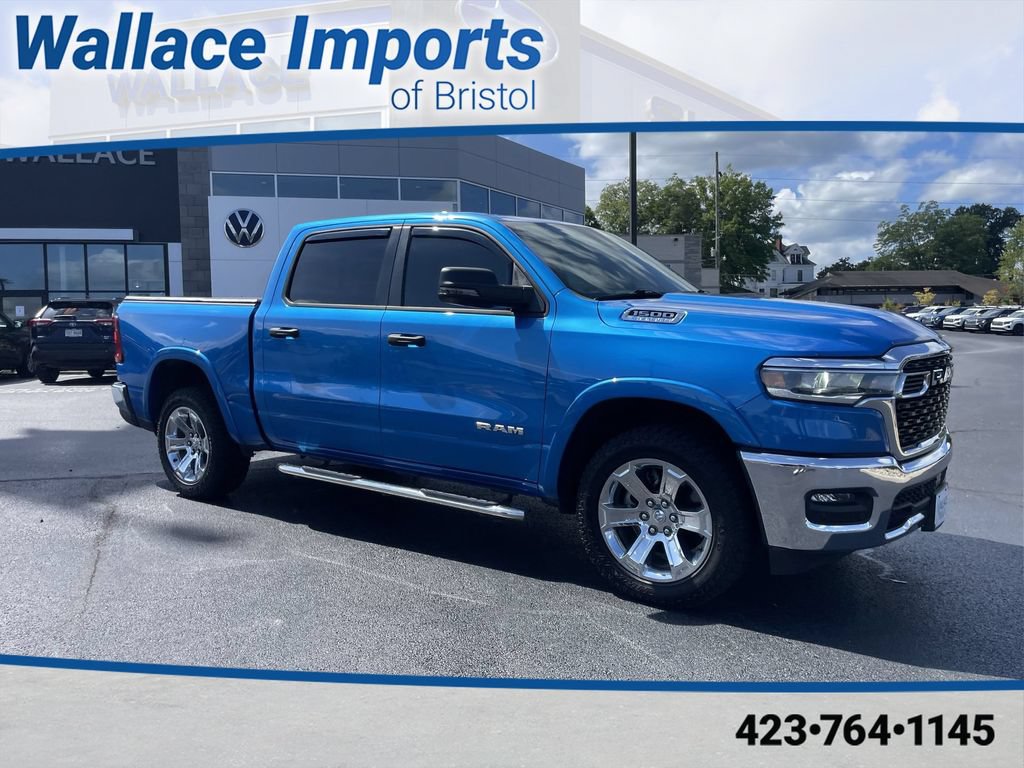 Used 2025 RAM 1500 Big Horn AWD/4WD image 1