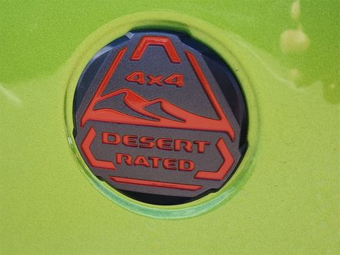 New 2025 Jeep Gladiator Mojave image 13