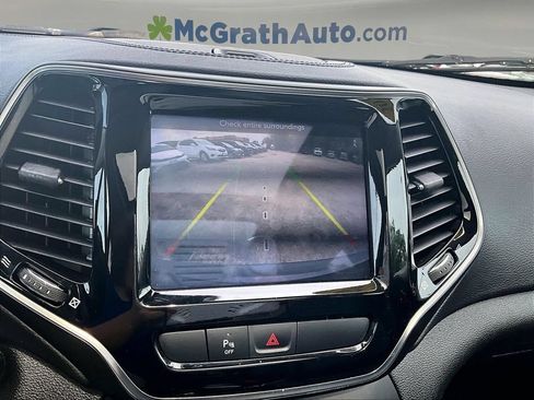 Used 2020 Jeep Cherokee Limited AWD/4WD image 17