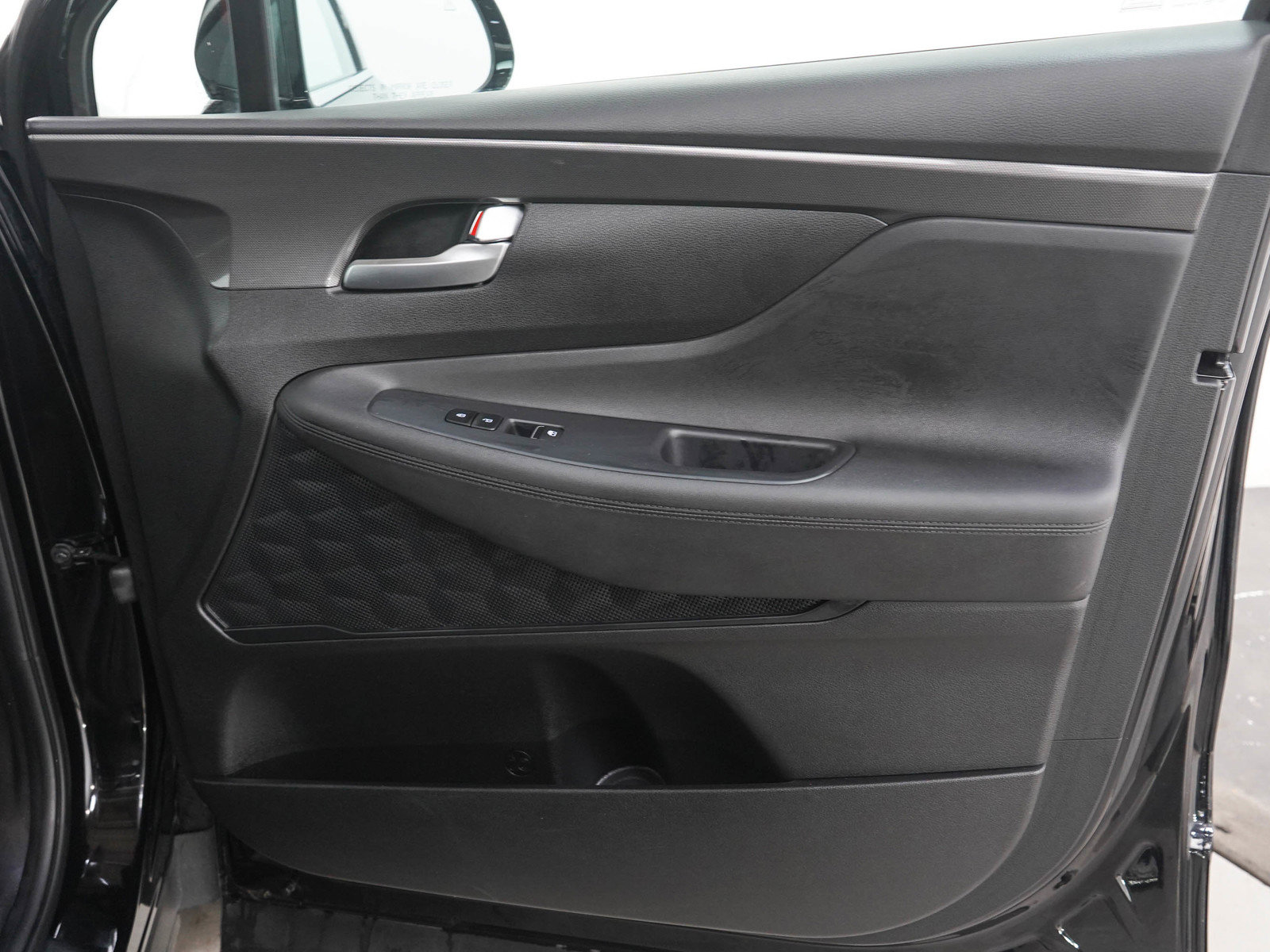Used 2023 Hyundai Santa Fe SEL w/ Cargo Package AWD/4WD image 12
