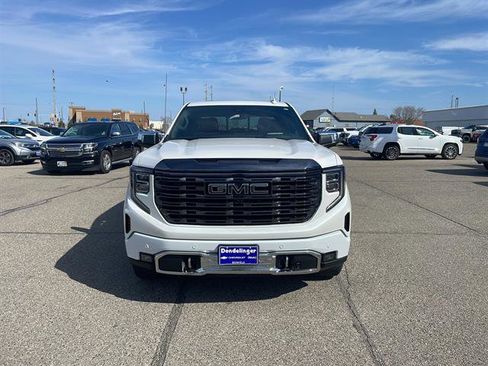 Used 2023 GMC Sierra 1500 Denali Ultimate AWD/4WD image 7