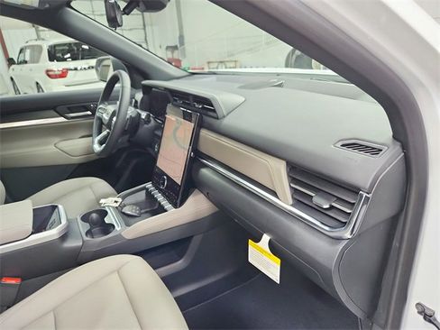 New 2026 GMC Terrain Elevation image 37