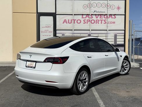 Used 2023 Tesla Model 3 Standard Range RWD image 7