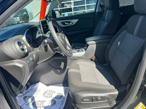 Used 2024 Chevrolet Blazer LT image 19