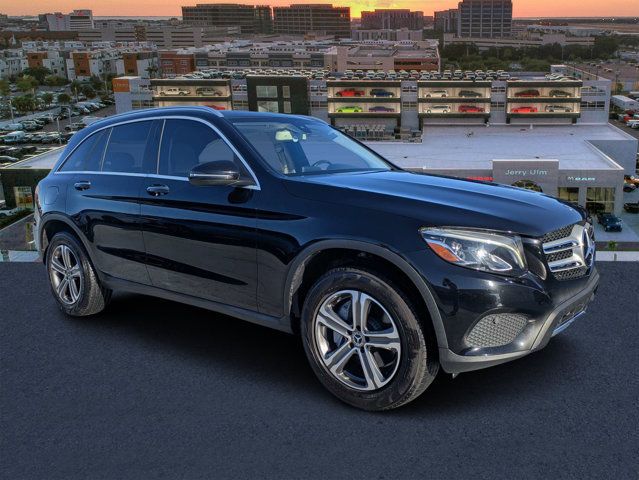 Used 2019 Mercedes-Benz GLC 300 4MATIC image 1