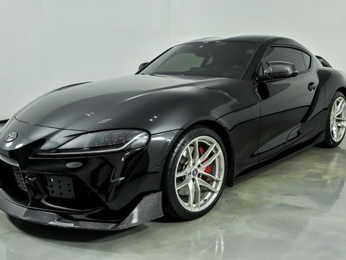 Used 2020 Toyota Supra Launch Edition w/ Driver Assist Package RWD image 5