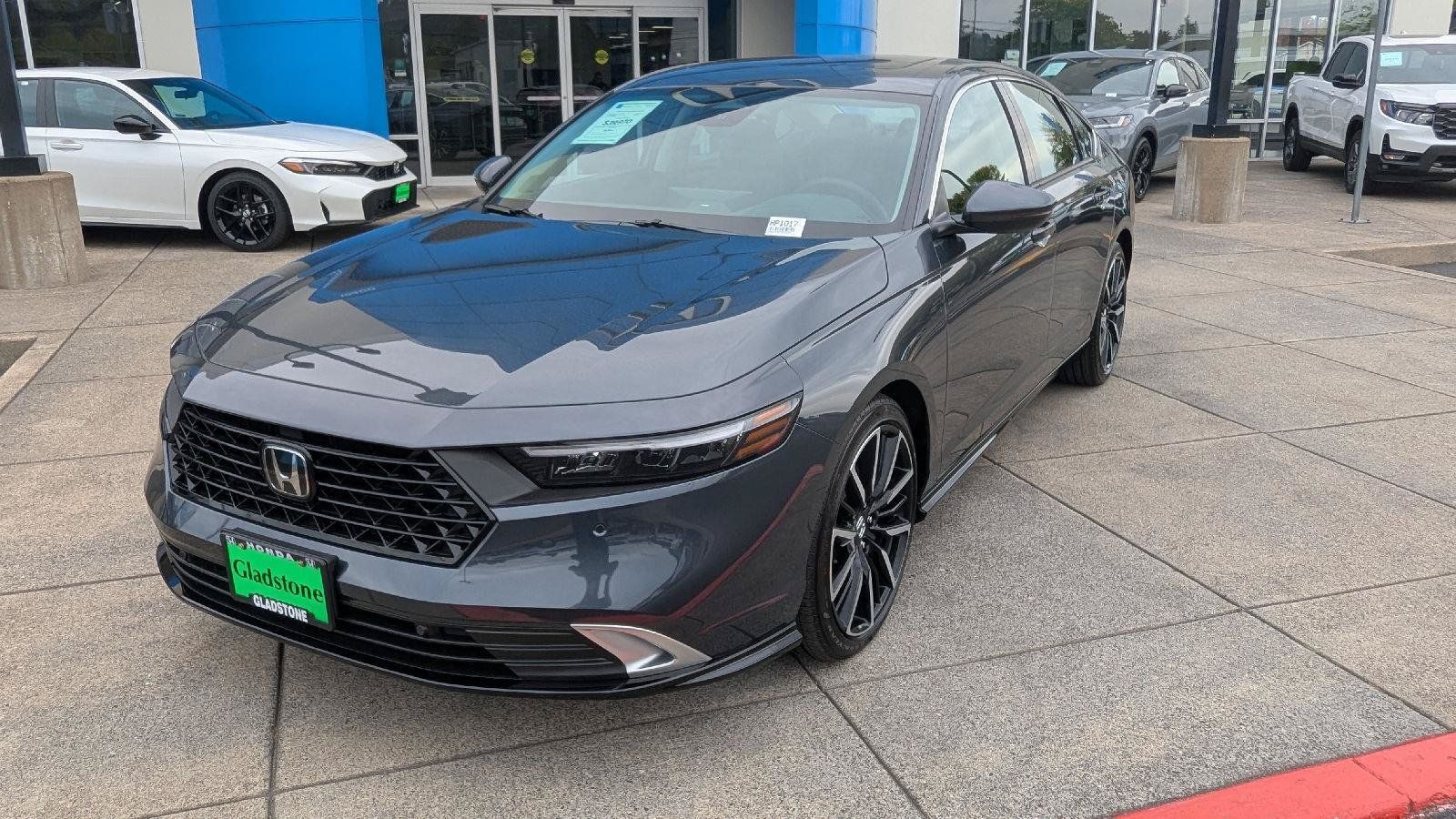 Used 2026 Honda Accord Touring image 2