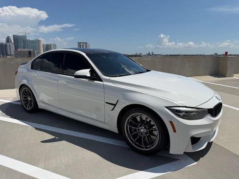 Used 2018 BMW M3 RWD image 16