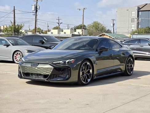 New 2026 Audi RS e-tron GT performance image 6