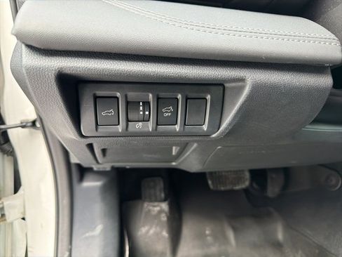 Used 2023 Subaru Outback Touring XT image 44