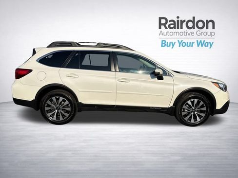 Used 2017 Subaru Outback 3.6R Limited w/ Popular Package #5 AWD/4WD image 8