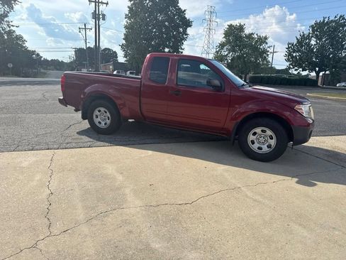 Used 2021 Nissan Frontier S RWD image 7
