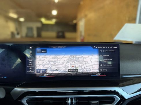 Used 2024 BMW 330e w/ Convenience Package RWD image 32