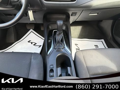 Used 2025 Toyota Corolla LE FWD image 23