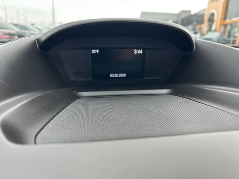 Used 2018 Ford Escape SE image 12