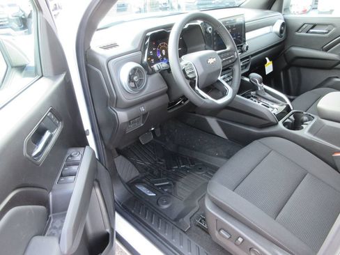 New 2026 Chevrolet Colorado LT w/ Advanced Trailering Package AWD/4WD image 11